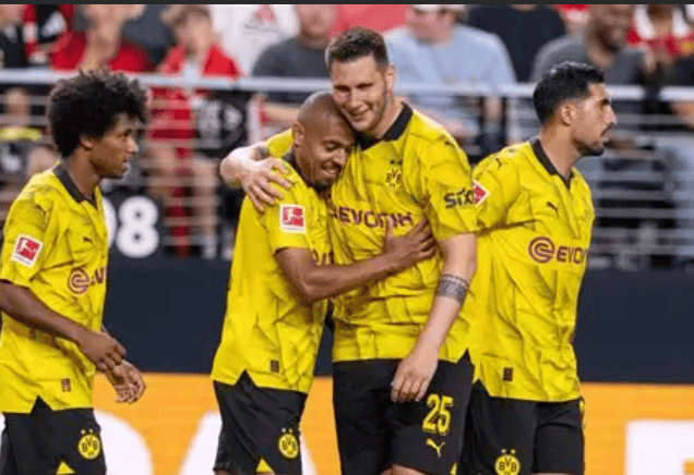 德甲焦点战：多特蒙德VS圣保利——实力与斗志的终极碰撞，比分预测直指3-1！